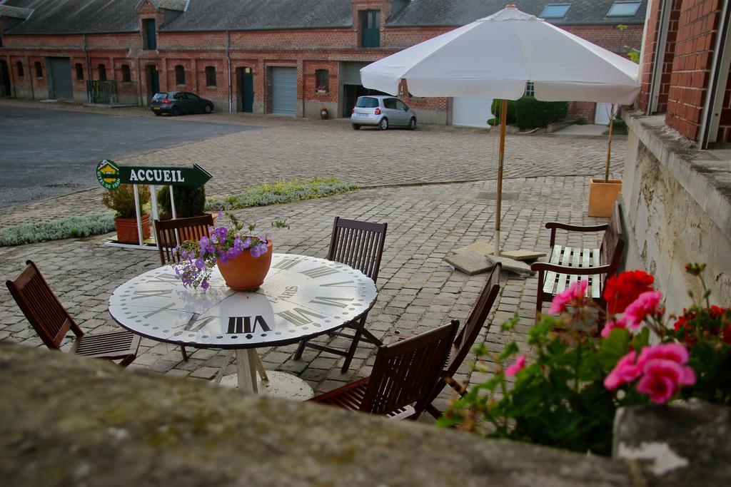 Studio Ferme De Bonavis Bed & Breakfast Banteux Exterior photo